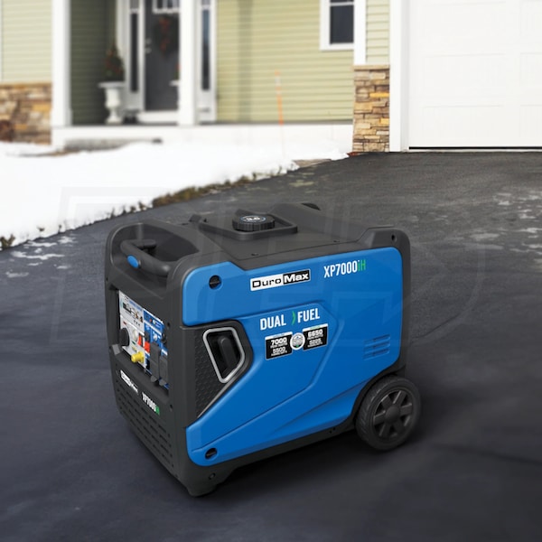 DuroMax XP7000IH
