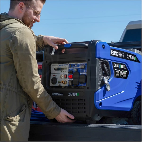 DuroMax XP7000IH