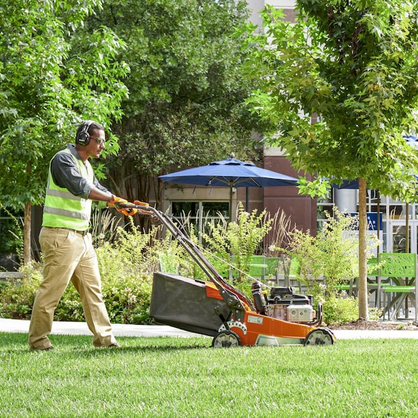 Husqvarna W520 20